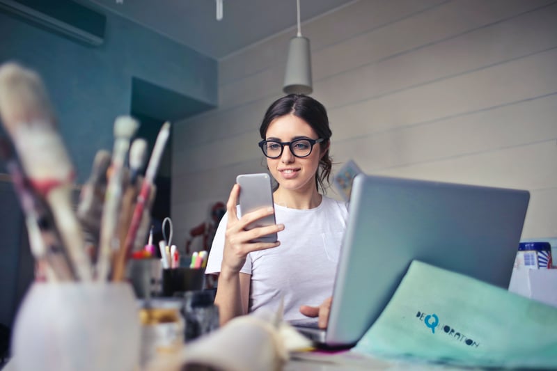 Social commerce