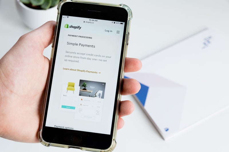 ¿Vender en tienda online propia o en Marketplace?